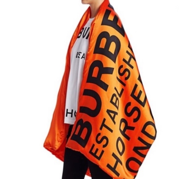 100%AUTHENTIC NEW W/TAGS BURBERRY JUMBO PADDED-PUFFER SCARF - BRIGHT ORANGE SILK - Picture 2 of 10